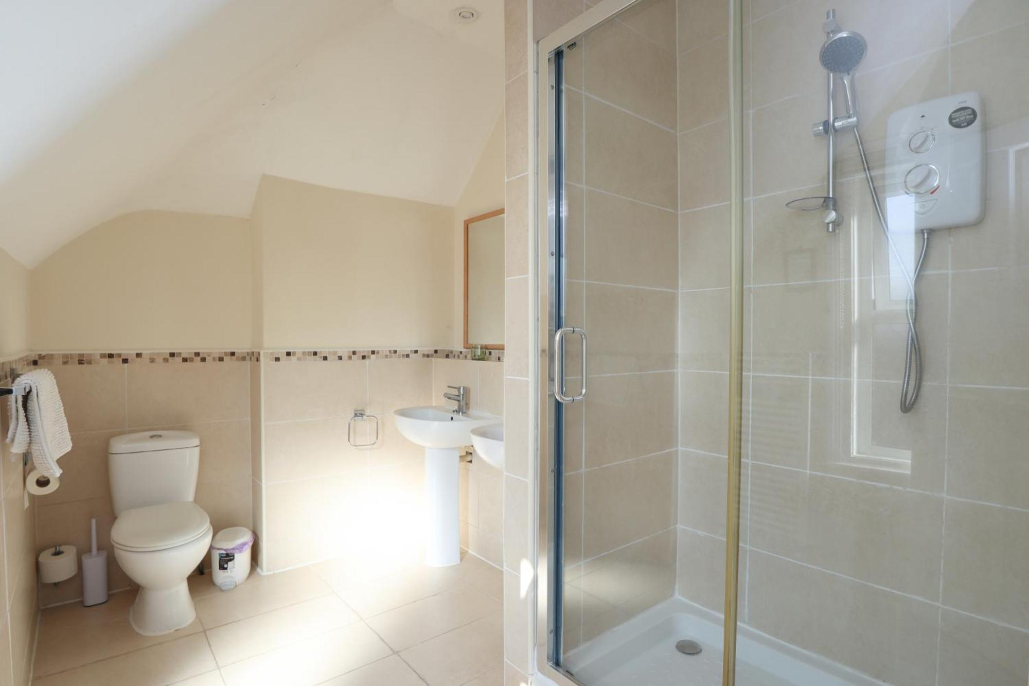 The Albany Rooms Bexhill Bagian luar foto